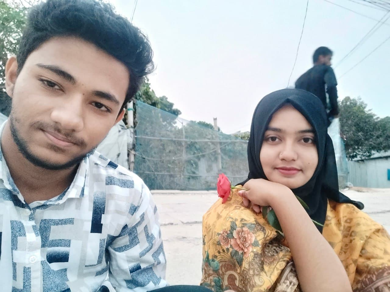Bangladeshi hot cute hijabi girl mehbuba showing her bf on video call