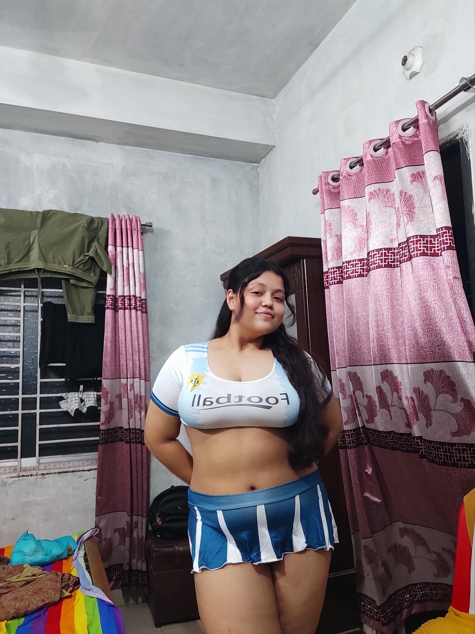 Bengali Sexy Dhaka Central womens College GF Showing Teasing Fucking Many Clips