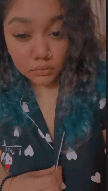 Bengali hot hijabi fingering,cuming while talking another person