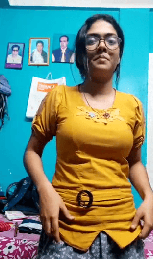 Hot hindu bengali girl bathing ,fingering pussy and moaning all 6 clip