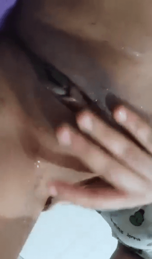 Hot hindu bengali girl bathing ,fingering pussy and moaning all 6 clip