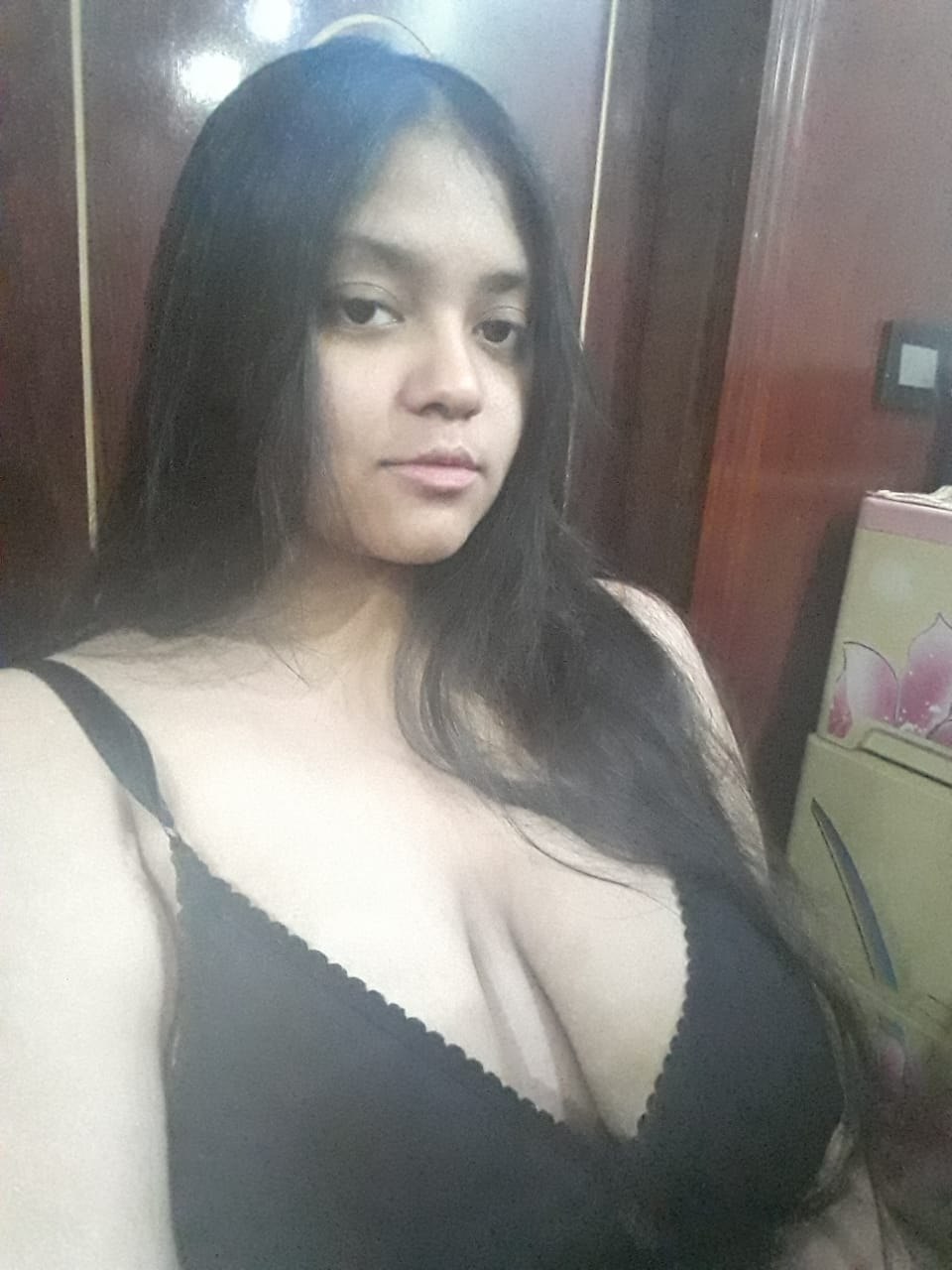 Bengali Very Big Shaggy Booby GF Showing Shaking Ass Rubbing Fingering Pussy Many Clips