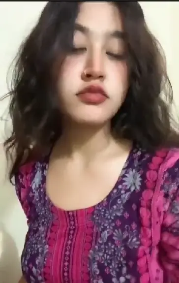 Bengali sexy gf showing all 10 clip