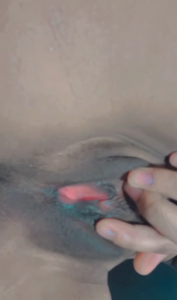 Horny girl warm up fingering